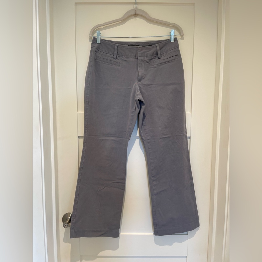 Eddie Bauer Blakey Fit Women’s Gray Flared/Wide Leg Pants (in size 6 Short)